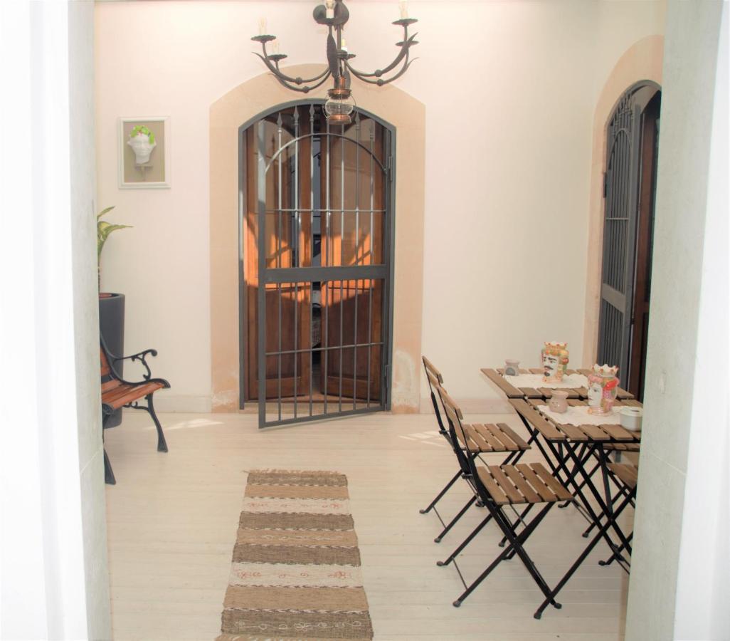 A Viuzza Siracusa Syracuse Buitenkant foto